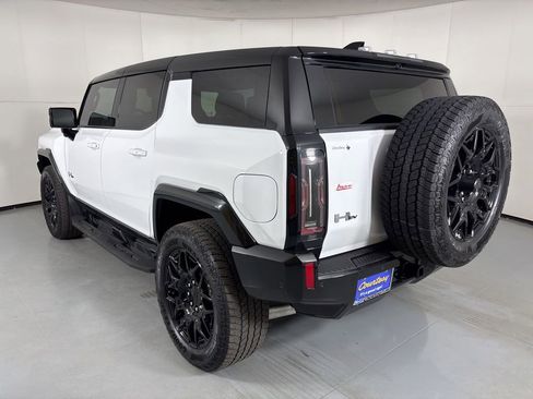 Used 2025 GMC Hummer EV 2X image 7