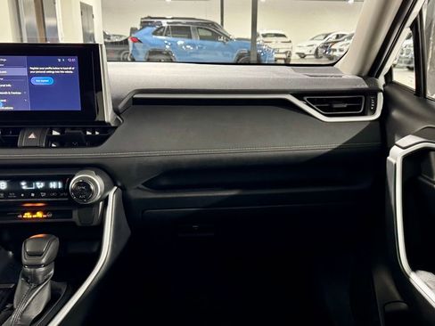 Used 2024 Toyota RAV4 LE image 23