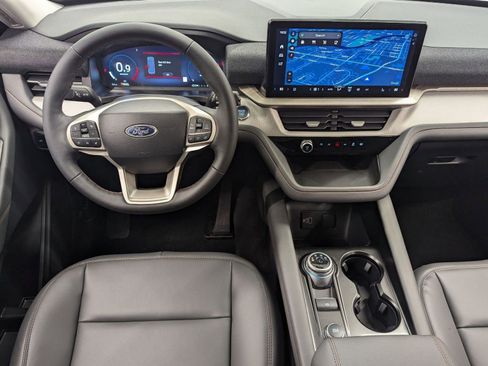 New 2026 Ford Explorer Active w/ Active Comfort Package AWD/4WD image 23