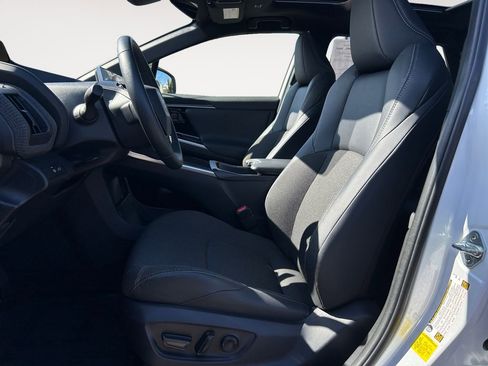 Used 2024 Toyota bZ4X XLE w/ Weather Package image 15