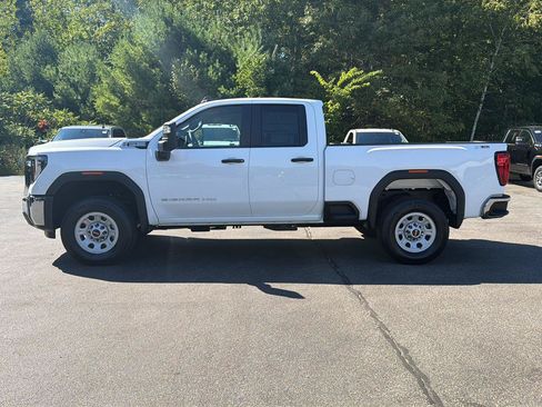 New 2026 GMC Sierra 2500 Pro w/ 1SA Pro Safety Plus Package AWD/4WD image 2