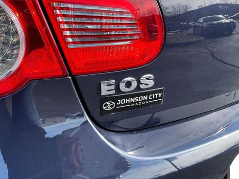 Used 2010 Volkswagen Eos Komfort image 8