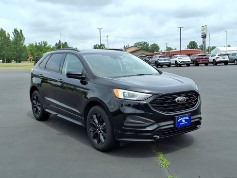 Used 2023 Ford Edge SE w/ Black Appearance Package AWD/4WD image 8