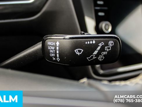 Used 2024 Volkswagen Tiguan S image 32