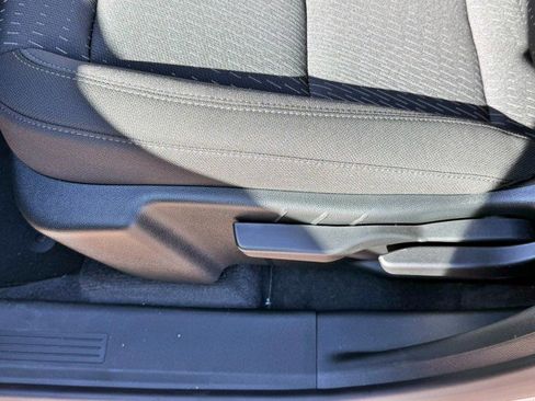 New 2026 Chevrolet Equinox LT w/ Safety and Technology Package image 14