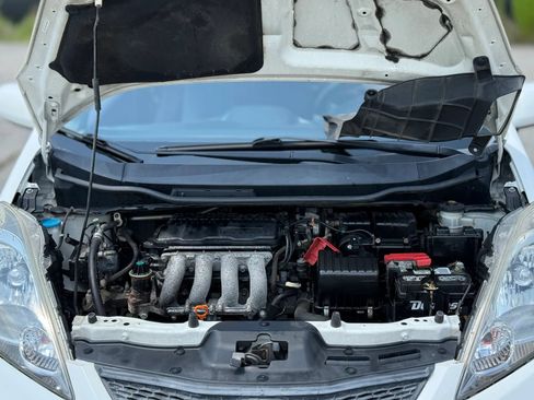 Used 2010 Honda Fit Sport image 27