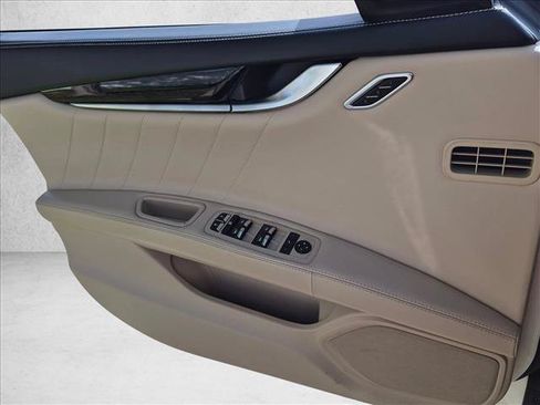 Used 2022 Maserati Ghibli Modena RWD image 10