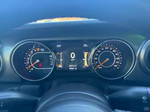 Certified 2022 Jeep Gladiator Sport image 21