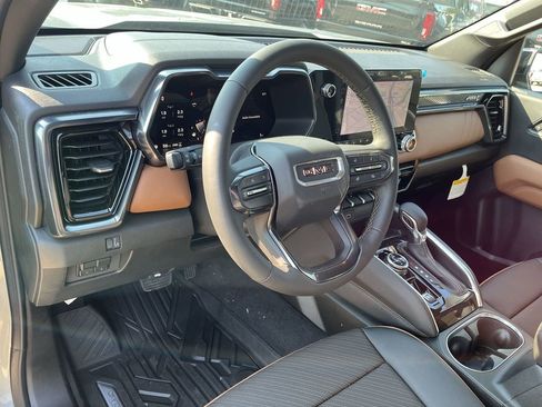 New 2026 GMC Canyon AT4 w/ Technology Plus Package image 11