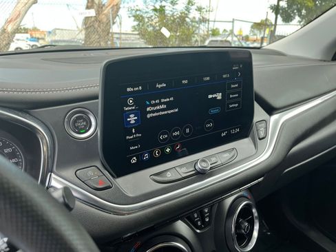 Used 2025 Chevrolet Blazer LT image 20