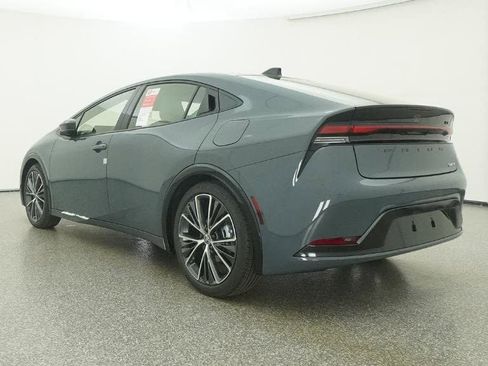 New 2026 Toyota Prius XLE image 21