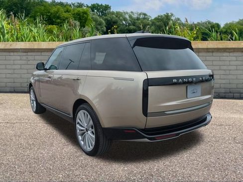 New 2026 Land Rover Range Rover Long Wheelbase SE AWD/4WD image 6