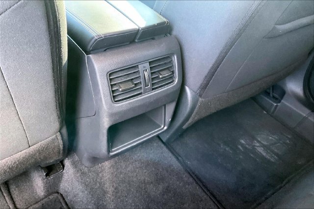 Certified 2026 Nissan Rogue S FWD image 29