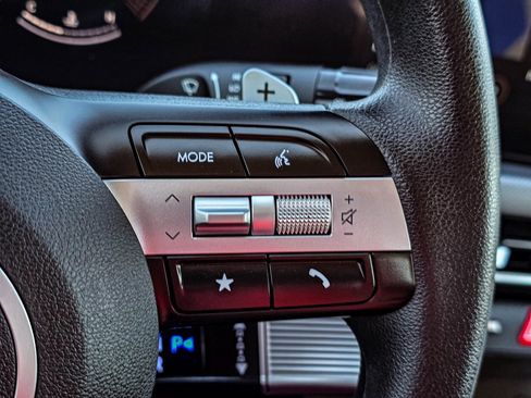 Used 2025 Hyundai Sonata SEL image 16