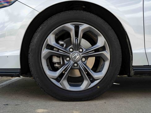 Used 2023 Honda Accord EX image 14