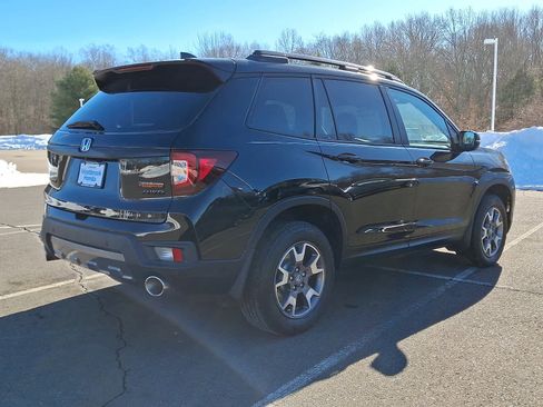 Certified 2023 Honda Passport TrailSport image 5