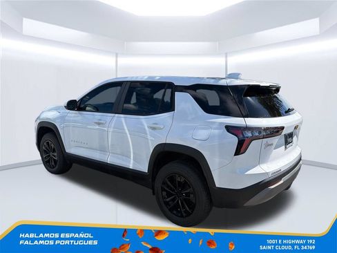 New 2027 Chevrolet Equinox LT FWD image 3