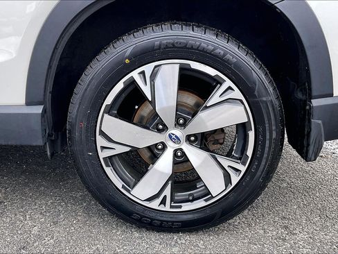 Used 2019 Subaru Forester Touring image 10