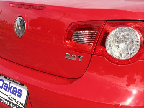 Used 2008 Volkswagen Eos 2.0T FWD image 7
