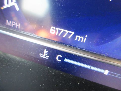 Certified 2022 Chevrolet Silverado 1500 RST AWD/4WD image 34