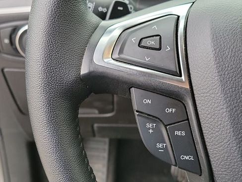Used 2024 Ford Edge SEL w/ Convenience Package AWD/4WD image 11