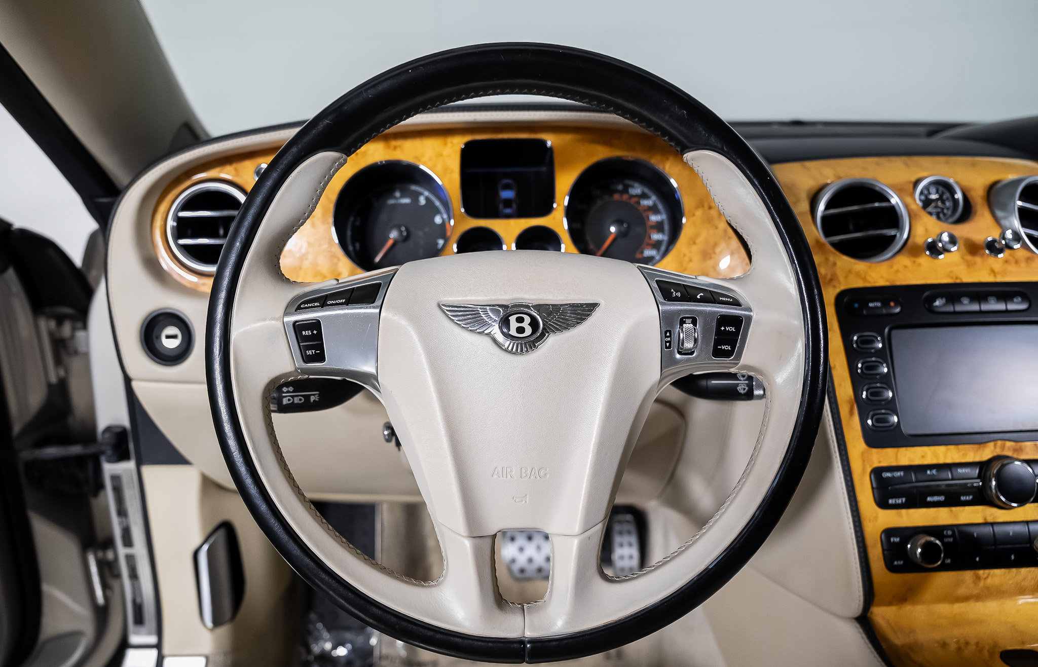 Used 2011 Bentley Continental GT Speed AWD/4WD image 31