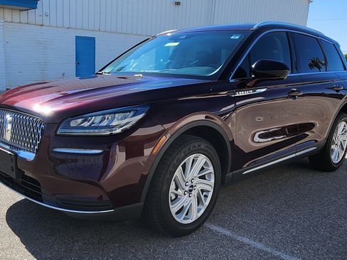 Used 2021 Lincoln Corsair FWD image 1