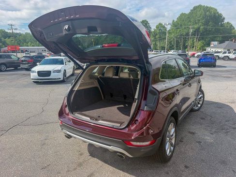 Used 2017 Lincoln MKC Select w/ Select Plus Package FWD image 16