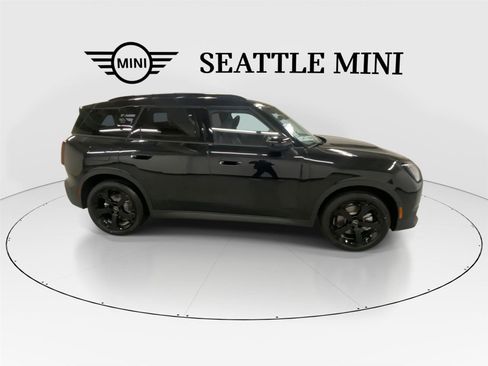 New 2026 MINI Cooper Countryman S w/ Comfort Package Max image 12