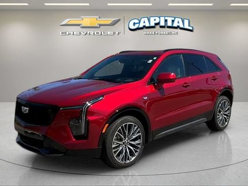 Used 2024 Cadillac XT4 Sport FWD image 1