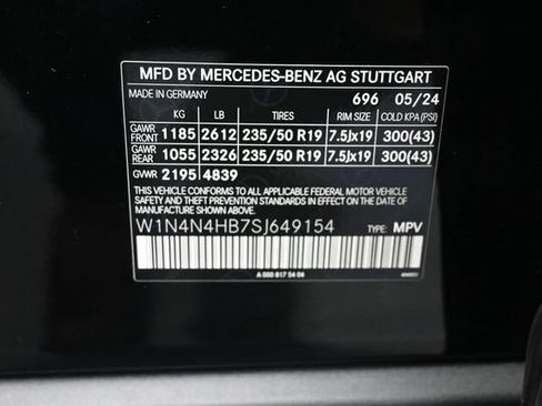 Used 2025 Mercedes-Benz GLA 250 4MATIC image 27