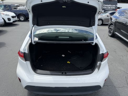 Used 2024 Toyota Corolla LE image 8