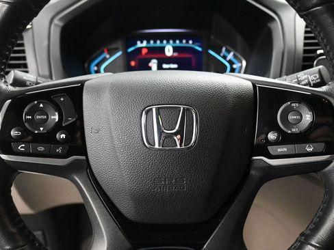 Used 2020 Honda Odyssey Elite image 34