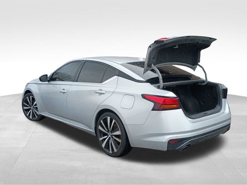 Used 2021 Nissan Altima 2.5 SR image 13