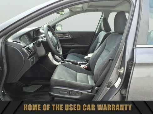 Used 2017 Honda Accord EX image 15
