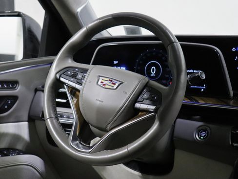 Certified 2022 Cadillac Escalade ESV Sport Platinum image 29
