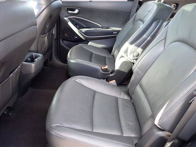 Used 2017 Hyundai Santa Fe Limited AWD/4WD image 8