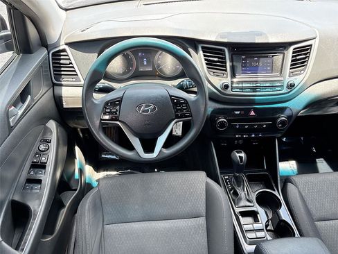 Used 2018 Hyundai Tucson SE AWD/4WD image 20