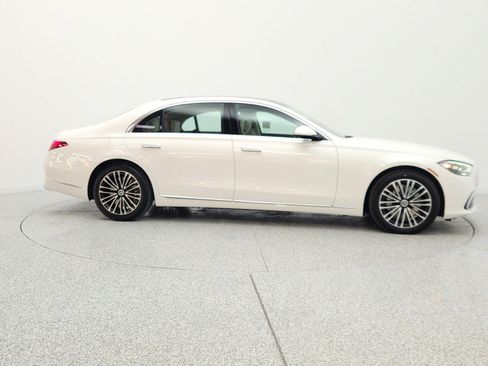New 2026 Mercedes-Benz S 580 4MATIC Sedan image 4