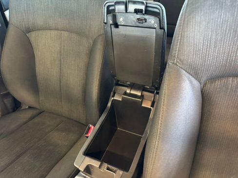 Used 2014 Subaru Legacy 2.5i AWD/4WD image 19