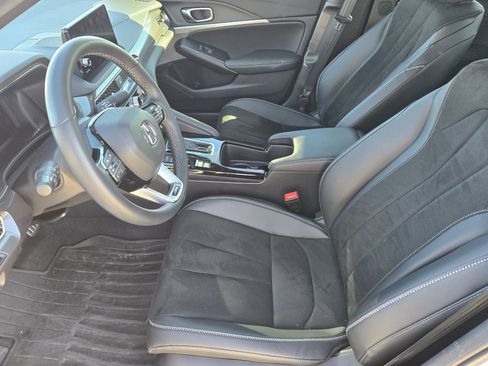 Certified 2025 Acura Integra A-Spec image 18