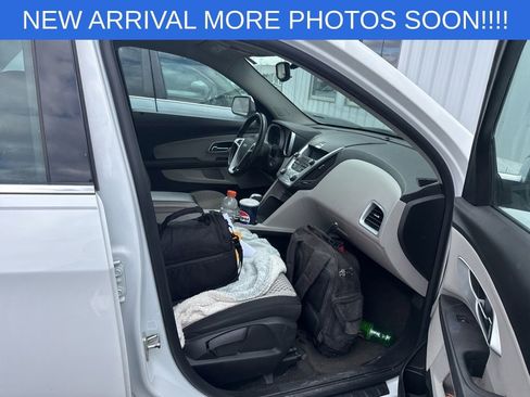 Used 2011 Chevrolet Equinox LS w/ Bluetooth Package FWD image 18