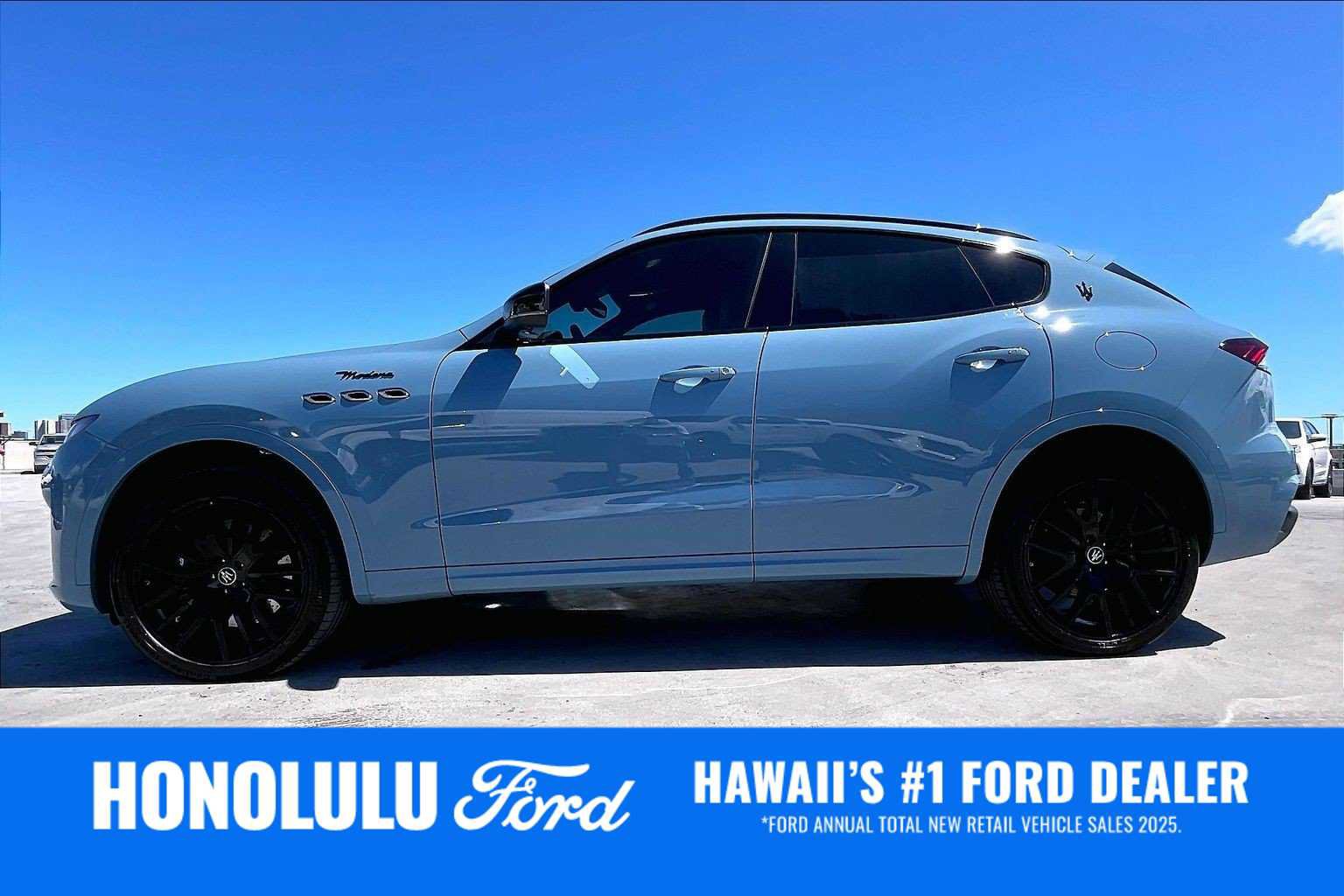 Used 2023 Maserati Levante Modena AWD/4WD image 3