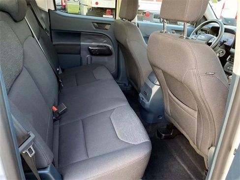 Used 2025 Ford Maverick XL image 23