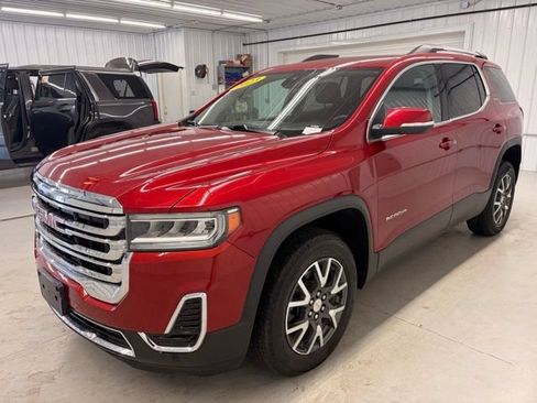 Used 2023 GMC Acadia SLE w/ LPO, Floor Liner Package AWD/4WD image 3
