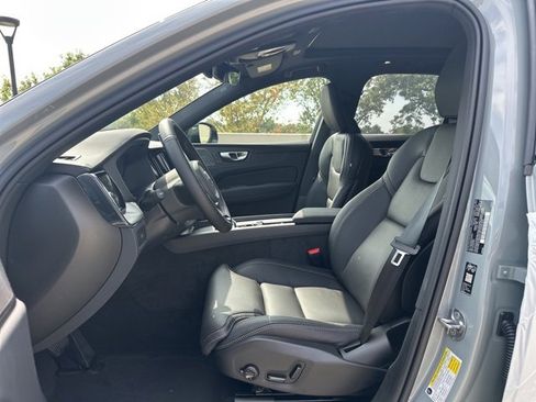 New 2026 Volvo XC60 B5 Ultra w/ Climate Package image 13