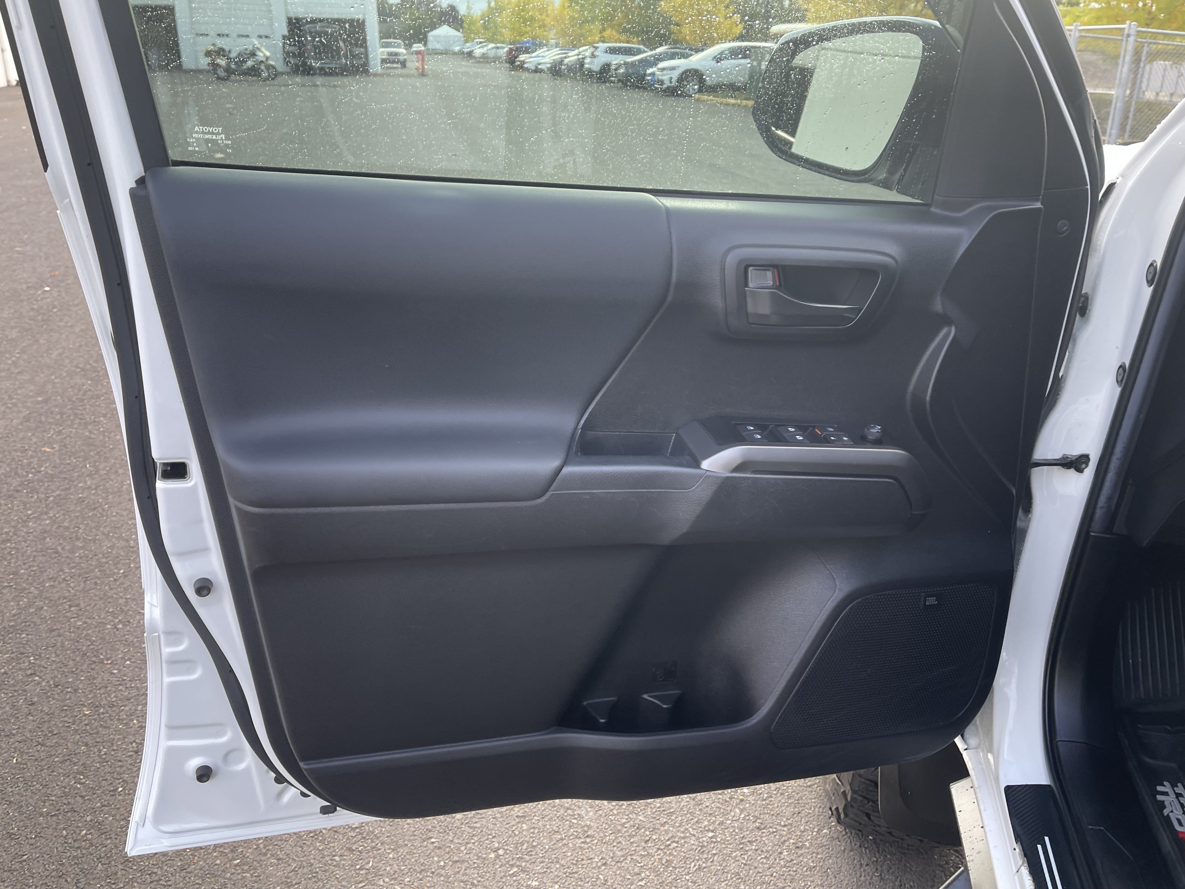 Used 2023 Toyota Tacoma TRD Pro AWD/4WD image 19