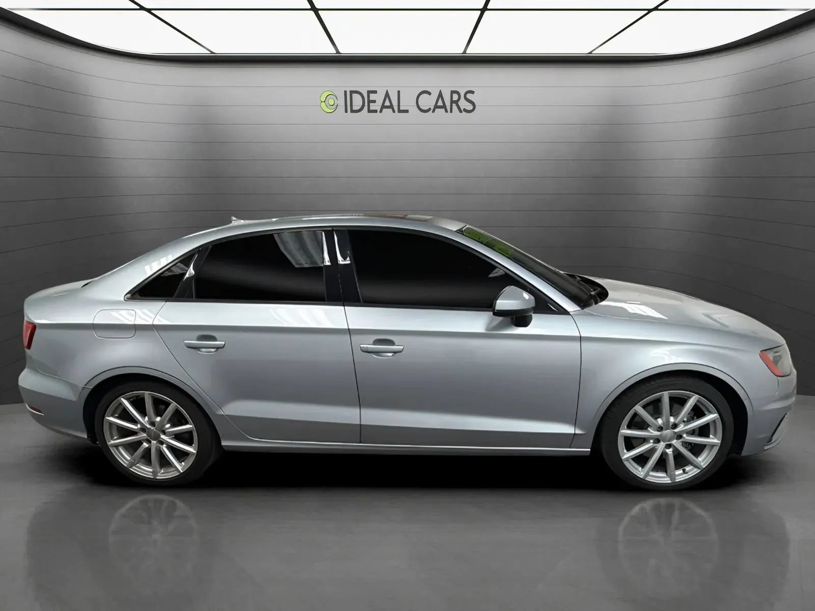 Used 2016 Audi A3 1.8T Premium w/ Audi MMI Navigation Plus FWD image 4