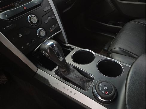 Used 2014 Ford Explorer XLT w/ Equipment Group 202A image 20