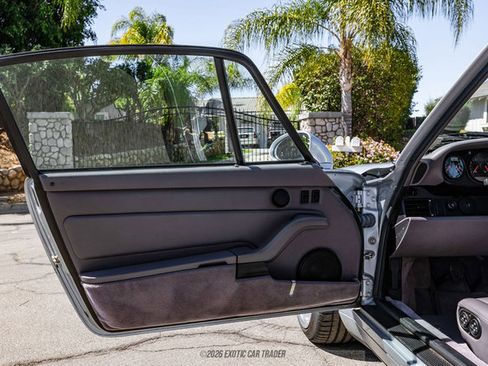 Used 1995 Porsche 911 Carrera 4 image 38